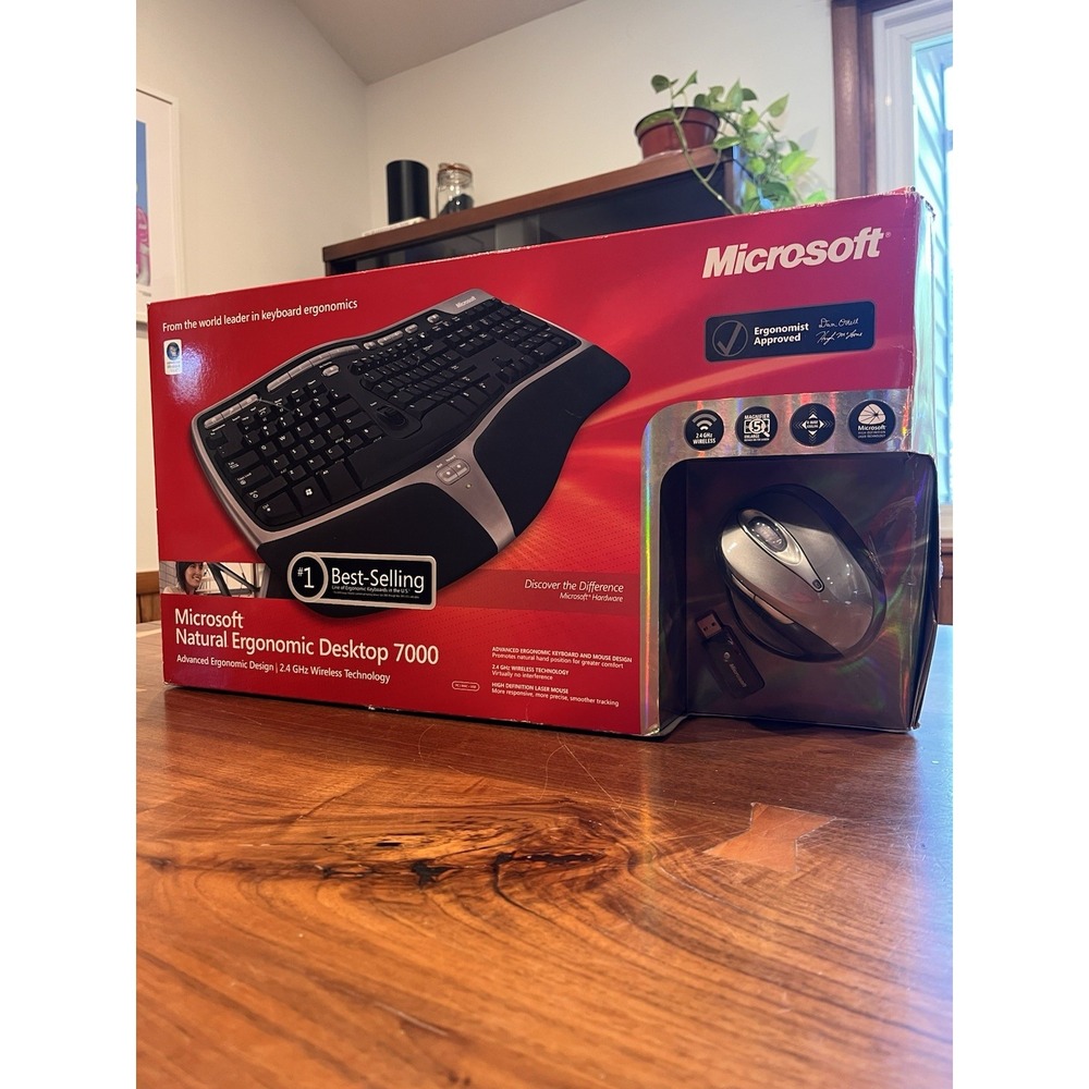 Microsoft Natural Ergonomic Desktop 7000 Wireless Keyboard & Mouse Set NEW